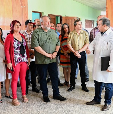No son tiempos de dirigentes burócratas