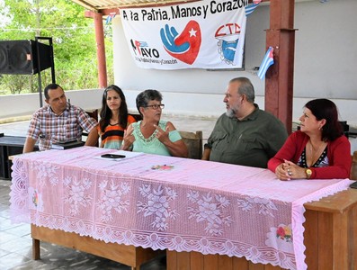 No son tiempos de dirigentes burócratas