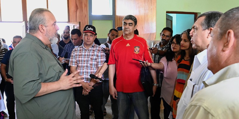 No son tiempos de dirigentes burócratas