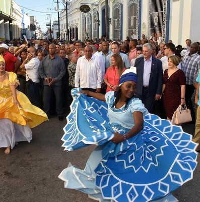 Participa presidente Díaz-Canel en celebraciones del 330 Aniversario de la ciudad de Santa Clara