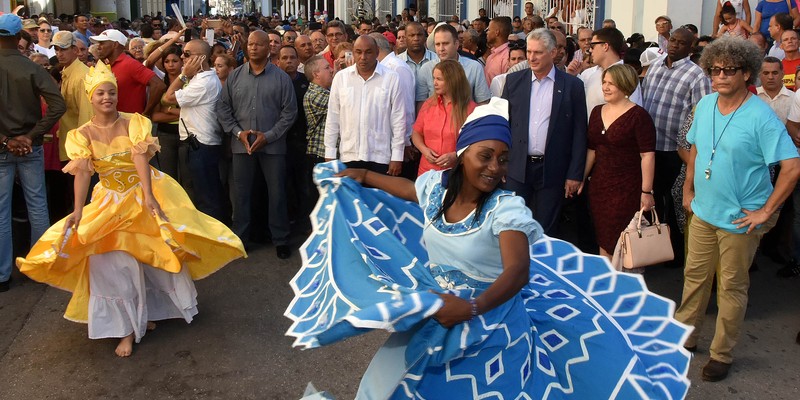 Participa presidente Díaz-Canel en celebraciones del 330 Aniversario de la ciudad de Santa Clara