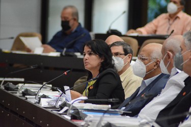Trabajo previo al 8vo Período Ordinario de Sesiones de la IX Legislatura. 1