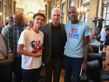 “25 para el 25” descrito por Díaz-Canel: “Un puente de papel y tinta que une a las juventudes de nuestra América” 2