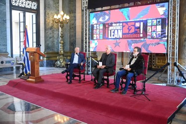 “25 para el 25” descrito por Díaz-Canel: “Un puente de papel y tinta que une a las juventudes de nuestra América” 3