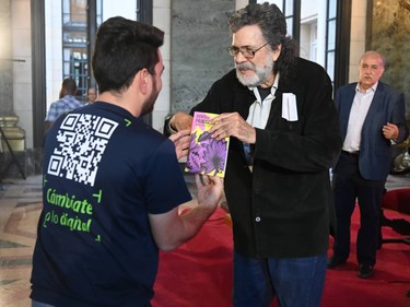 “25 para el 25” descrito por Díaz-Canel: “Un puente de papel y tinta que une a las juventudes de nuestra América” 7