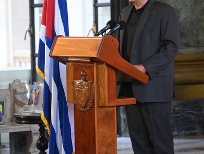 “25 para el 25” descrito por Díaz-Canel: “Un puente de papel y tinta que une a las juventudes de nuestra América”