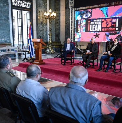 “25 para el 25” descrito por Díaz-Canel: “Un puente de papel y tinta que une a las juventudes de nuestra América”