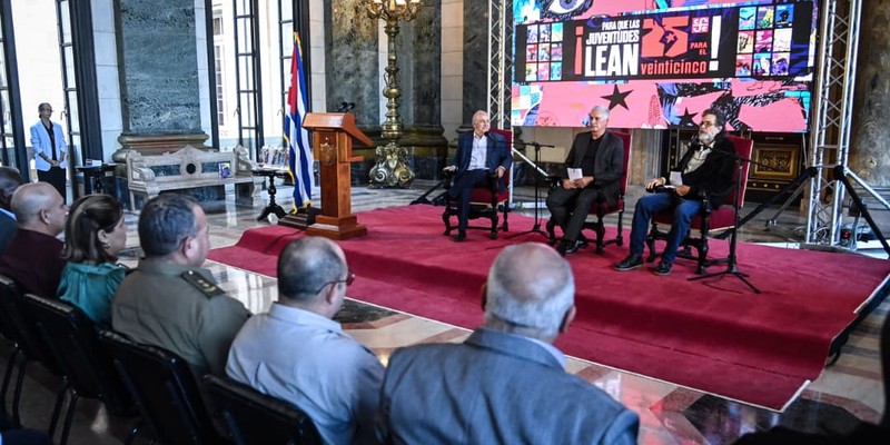 “25 para el 25” descrito por Díaz-Canel: “Un puente de papel y tinta que une a las juventudes de nuestra América”