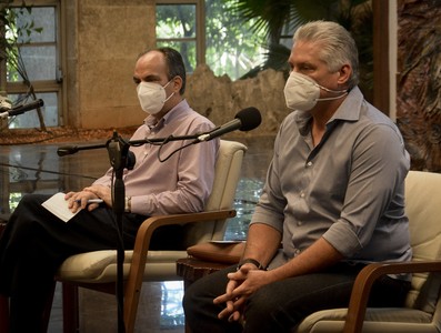 Diálogo con periodistas cubanos