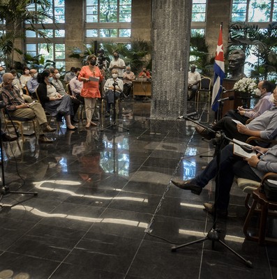 Diálogo con periodistas cubanos