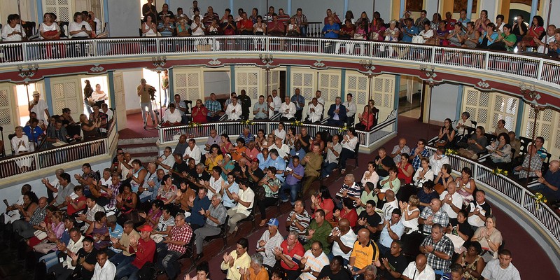 Participa presidente Díaz-Canel en celebraciones del 330 Aniversario de la ciudad de Santa Clara