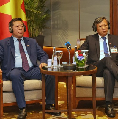 Presidente Díaz-Canel en Vietnam