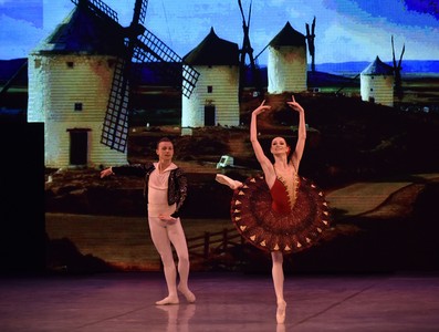 Comienzo de los festejos por el Aniversario 500 de la fundación de La Habana, Estrellas del Ballet de San Peterburgo