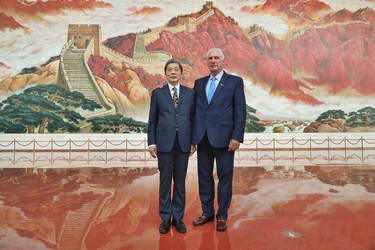 Presidente Diaz-Canel en China 43