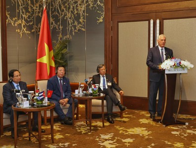 Presidente Díaz-Canel en Vietnam