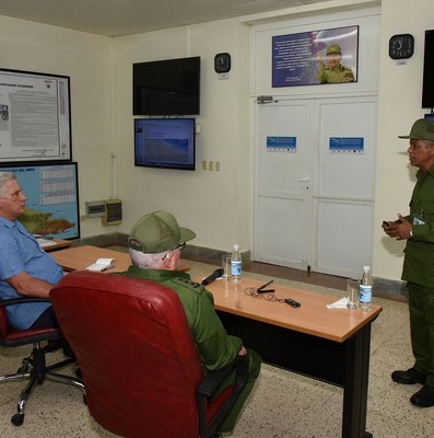 Destaca Presidente cubano carácter popular del Ejercicio Meteoro 2019