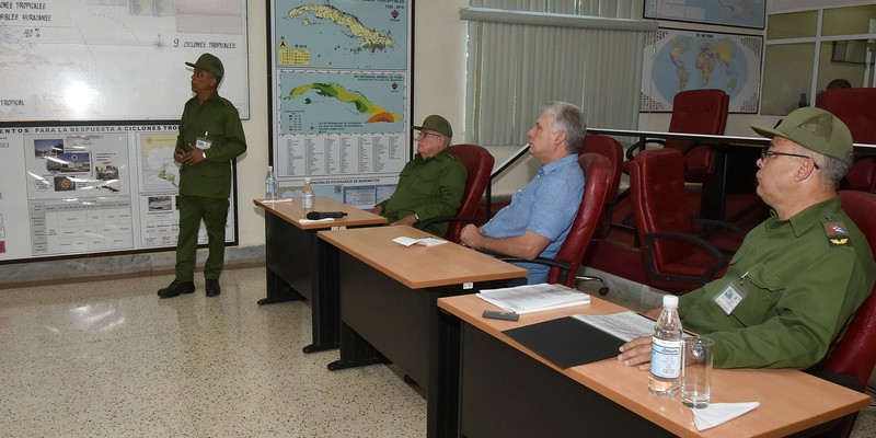 Destaca Presidente cubano carácter popular del Ejercicio Meteoro 2019