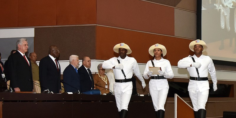 Segunda Sesión Extraordinaria de la IX Legislatura de la Asamblea Nacional del Poder Popular, con motivo de la proclamación de la Constitución de la República