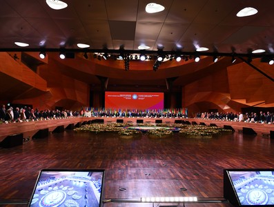 Miguel Díaz-Canel Bermúdez en Azerbaiyan para participar en XVIII Cumbre MNOAL
