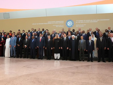 Miguel Díaz-Canel Bermúdez en Azerbaiyan para participar en XVIII Cumbre MNOAL