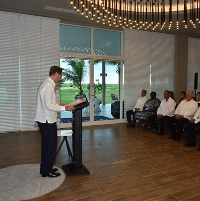 Inauguración del Hotel Internacional en Varadero
