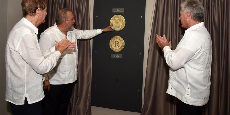 Inauguración del Hotel Internacional en Varadero