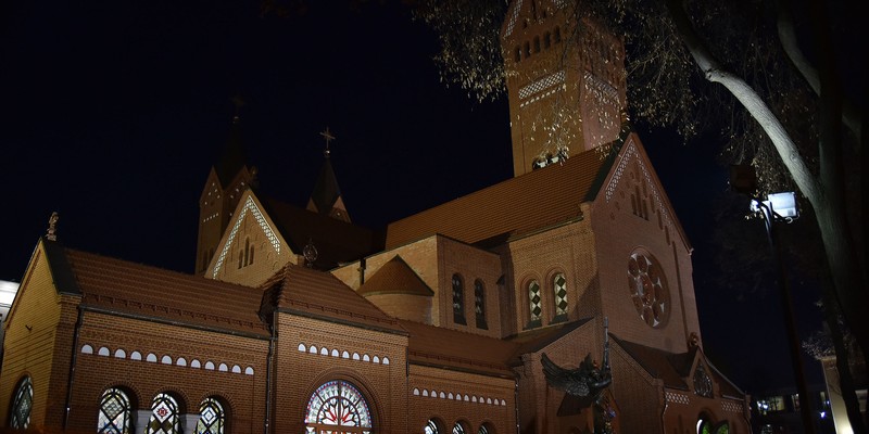El presidente de la República de Cuba Miguel Díaz-Canel Bermúdez realiza visita oficial a Belarús