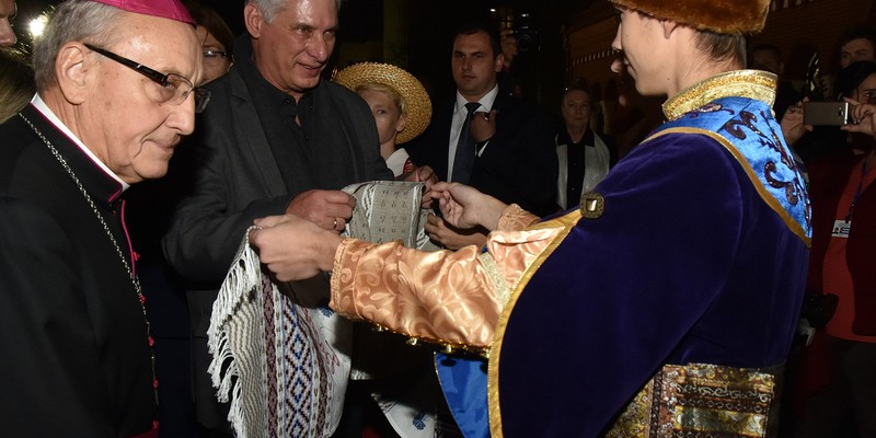 El presidente de la República de Cuba Miguel Díaz-Canel Bermúdez realiza visita oficial a Belarús