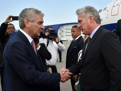 Miguel Díaz-Canel Bermúdez en Azerbaiyan para participar en XVIII Cumbre MNOAL