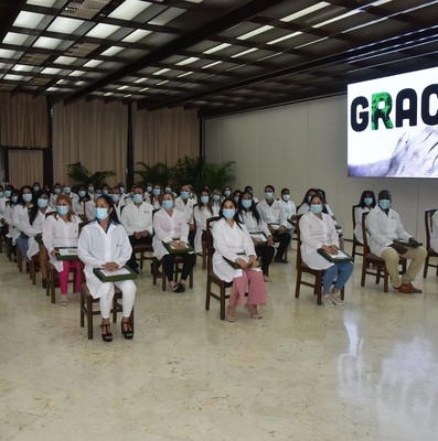 Encuentro del Presidente de la República de Cuba con los miembros de la 
