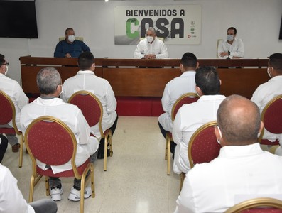 Encuentro del Presidente de la República de Cuba con los miembros de la 