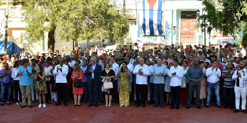 Participa presidente Díaz-Canel en celebraciones del 330 Aniversario de la ciudad de Santa Clara