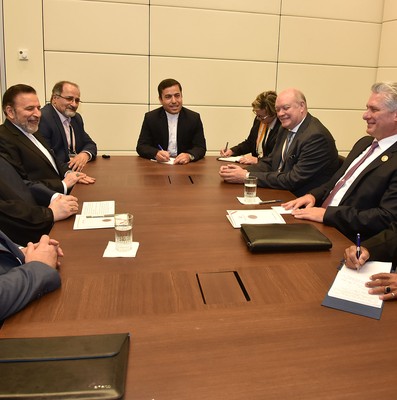 Miguel Díaz-Canel Bermúdez en Azerbaiyan para participar en XVIII Cumbre MNOAL