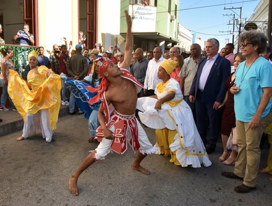 Participa presidente Díaz-Canel en celebraciones del 330 Aniversario de la ciudad de Santa Clara