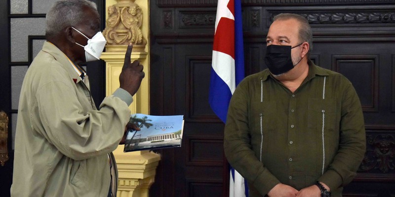 Entrega Primer Ministro informe de su rendición de cuenta ante la Asamblea Nacional del Poder Popular