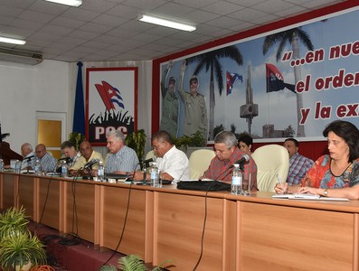 Segunda visita gubernamental a Villa Clara