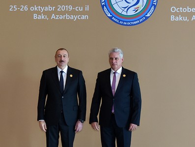 Miguel Díaz-Canel Bermúdez en Azerbaiyan para participar en XVIII Cumbre MNOAL