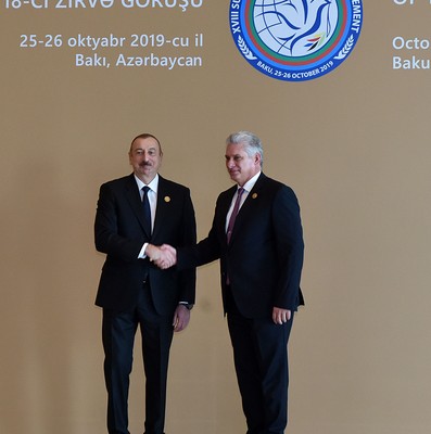 Miguel Díaz-Canel Bermúdez en Azerbaiyan para participar en XVIII Cumbre MNOAL