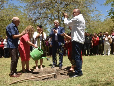 Participa presidente Díaz-Canel en celebraciones del 330 Aniversario de la ciudad de Santa Clara