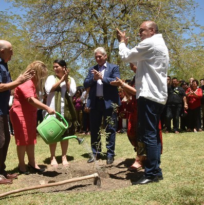 Participa presidente Díaz-Canel en celebraciones del 330 Aniversario de la ciudad de Santa Clara