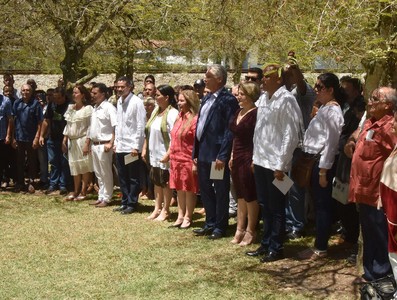 Participa presidente Díaz-Canel en celebraciones del 330 Aniversario de la ciudad de Santa Clara