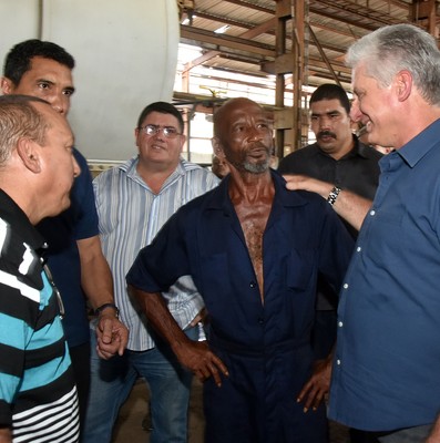 Segunda visita gubernamental a Villa Clara