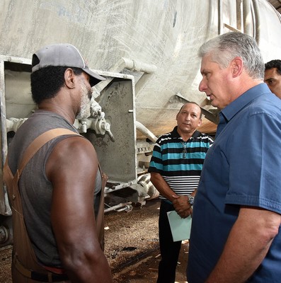 Segunda visita gubernamental a Villa Clara
