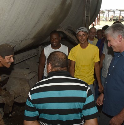 Segunda visita gubernamental a Villa Clara