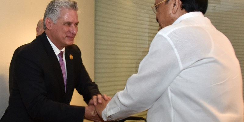 Miguel Díaz-Canel Bermúdez en Azerbaiyan para participar en XVIII Cumbre MNOAL